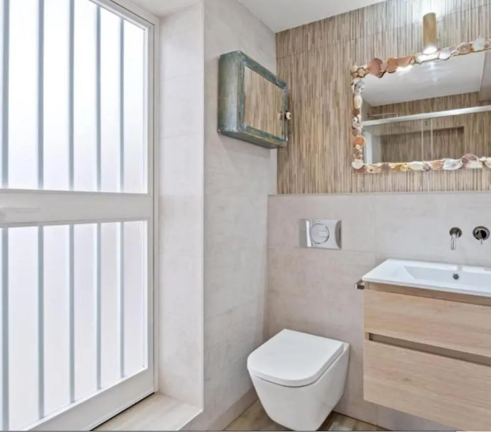 Pedregalejo Casita - Walkable To Beach Malaga 0*,  Hiszpania