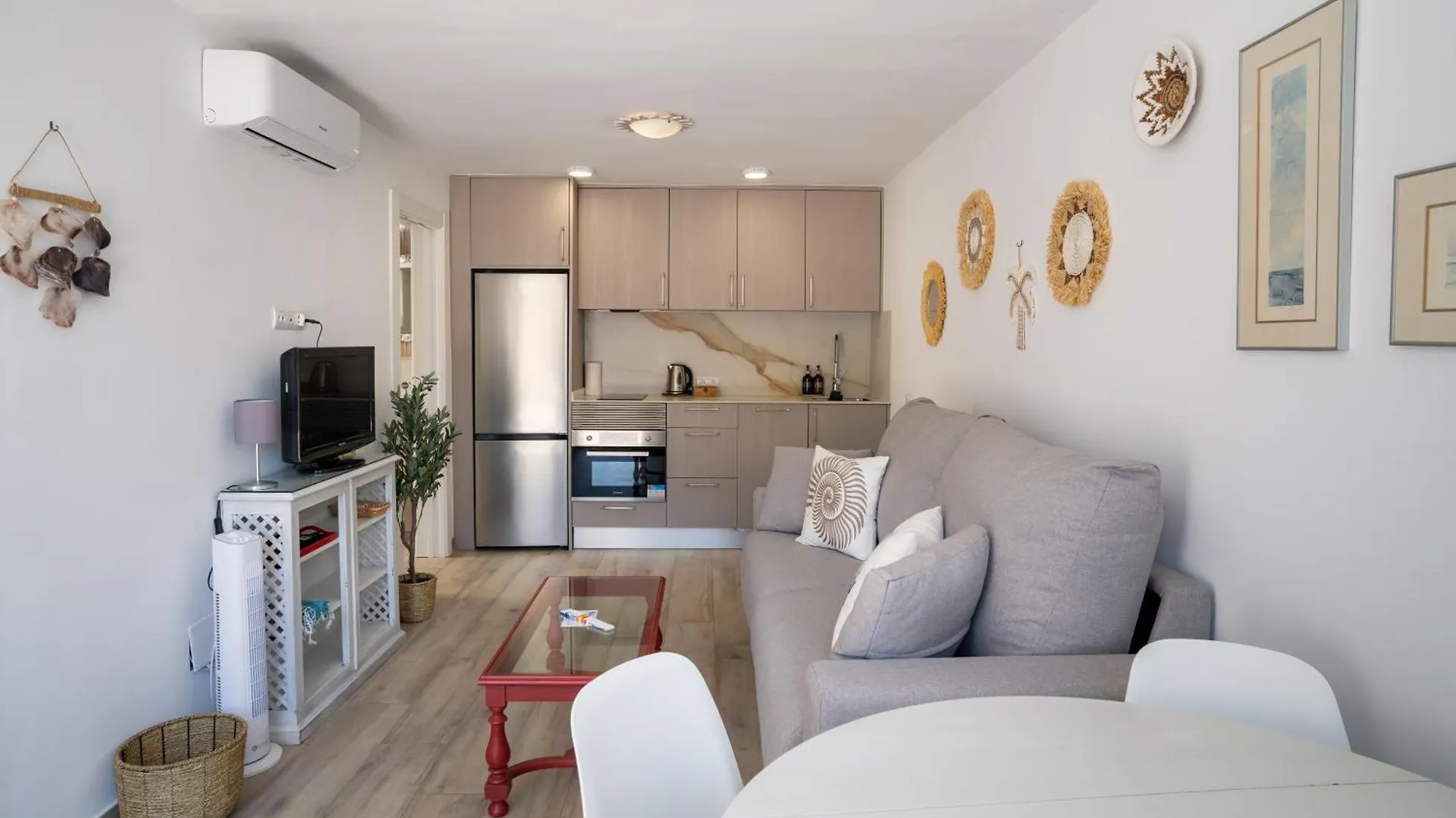 Pedregalejo Casita - Walkable To Beach Malaga Dom wakacyjny
